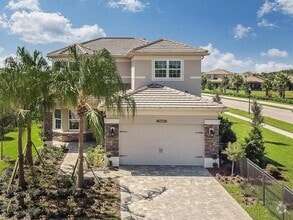Building Photo - 30402 Sunland Ct