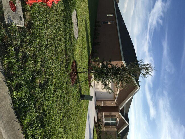 Foto del edificio - 1522 Lexington Square SW