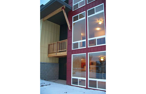 Building Photo - Ouellette Place Apartments