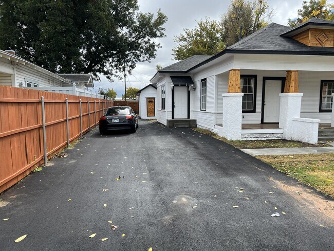 Foto del edificio - 1820 NW 7th St