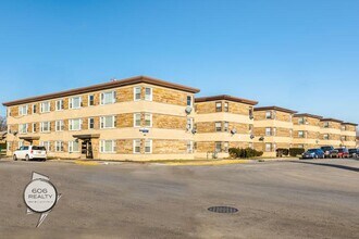 Building Photo - 3441 S Central Ave