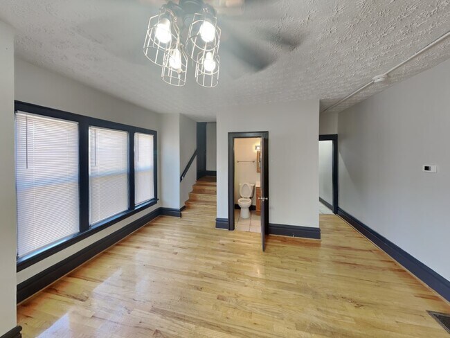 Foto del edificio - 286-288 E 16th Ave-288