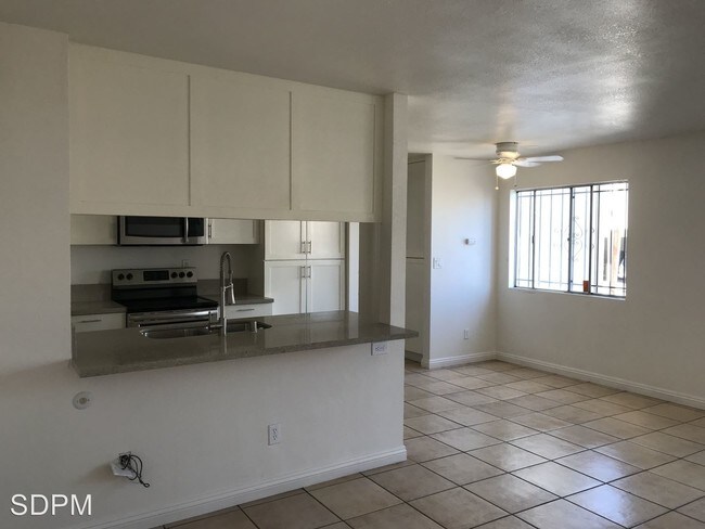 Foto del edificio - 3785 Herman Ave