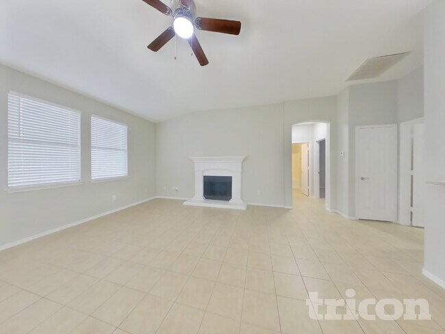 Foto del edificio - 3413 Fashion St