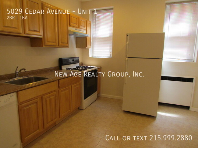 Building Photo - Spacious 2 bedroom apartment near 50th & C...