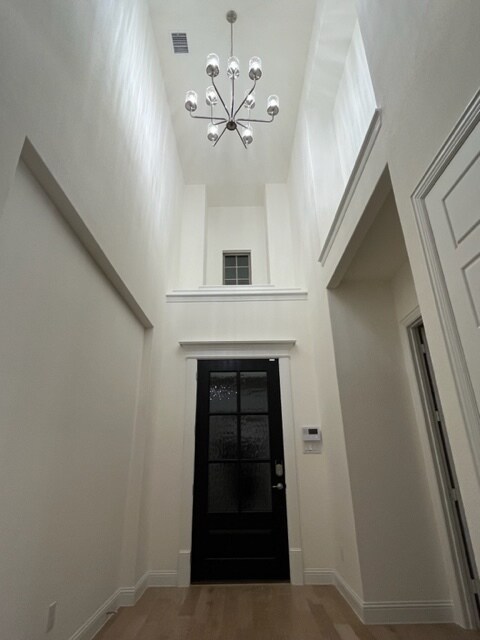 Entryway - 3220 Zenyatta Ct
