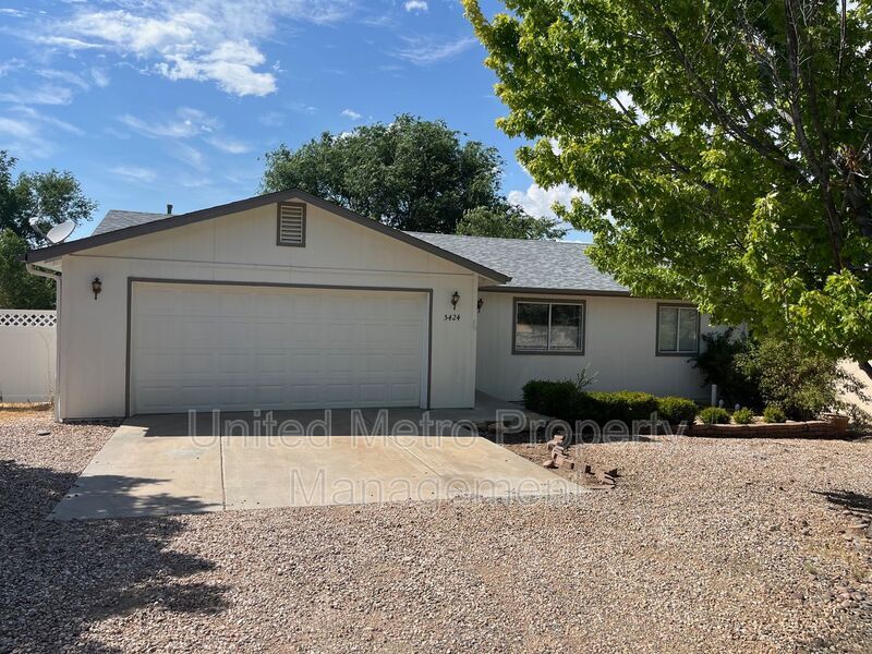 Foto principal - 5424 N. Western Blvd