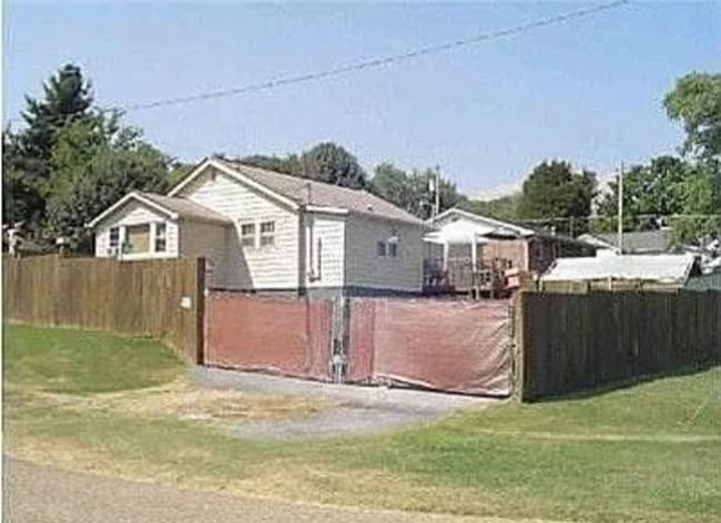 Foto del edificio - 406 Clifty St