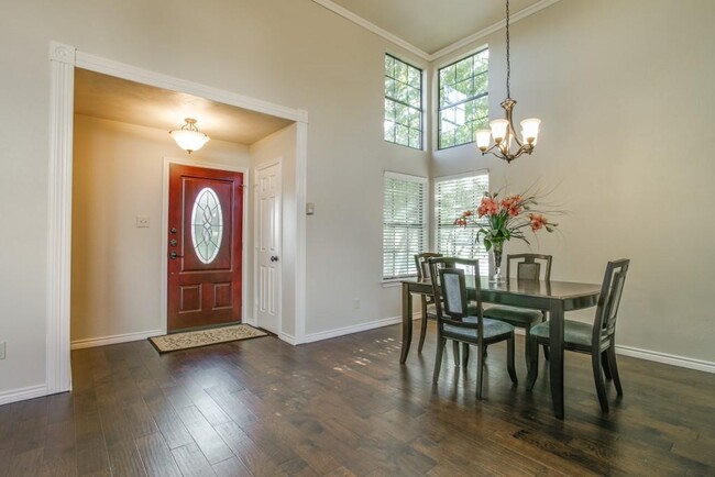 Building Photo - 2045 Greenstone Trail