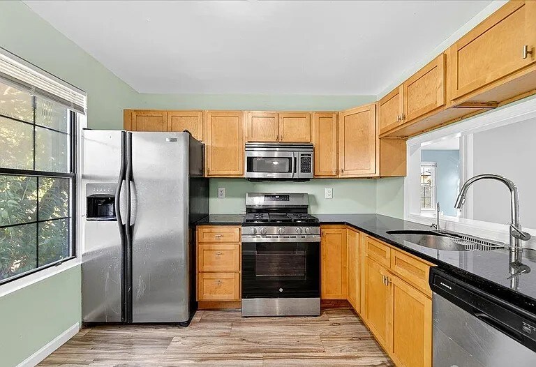 Foto principal - 1002 Woodbridge Commons Way