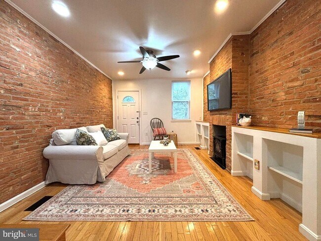 Foto del edificio - 1608 S Hanover St