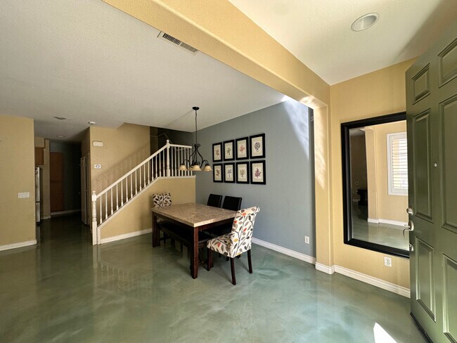 Building Photo - 1431 Trouville Ln