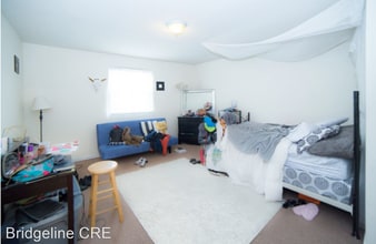 Building Photo - 1713 W Berks St