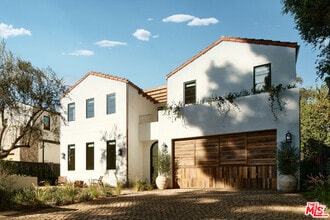 Building Photo - 10317 Valley Spring Ln