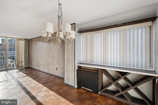 Foto del edificio - 4520 King St