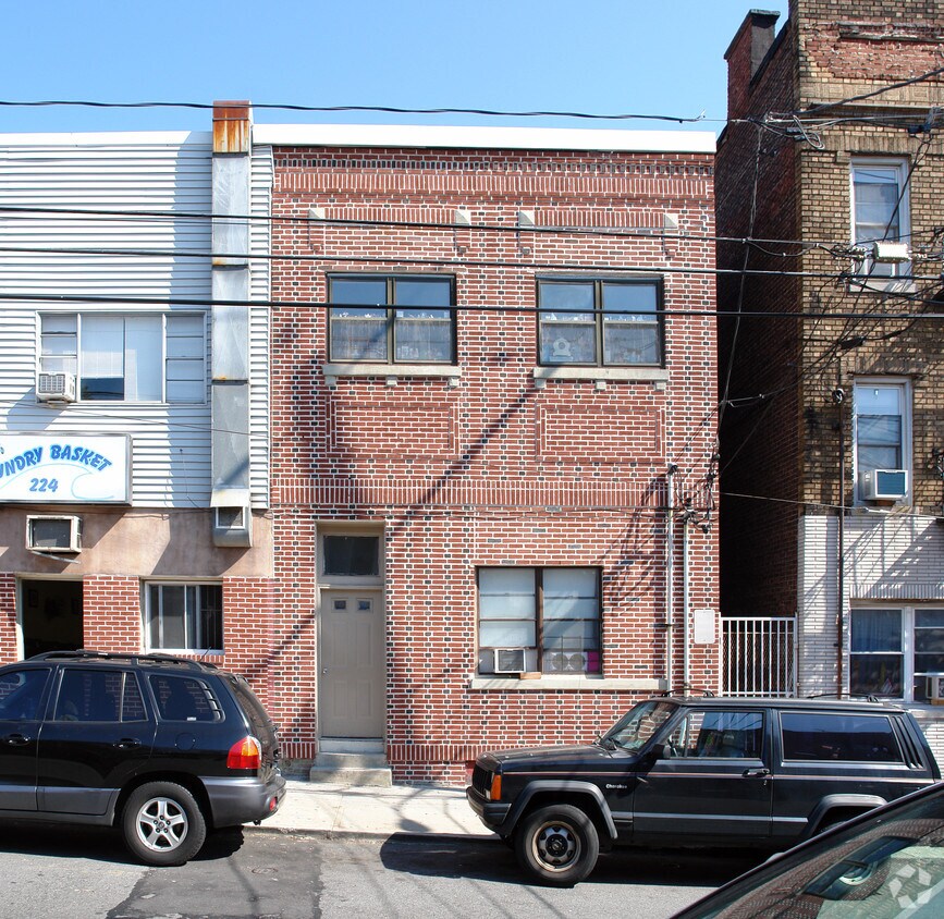 Building Photo - 222-224 70th St