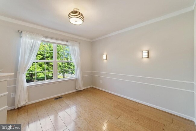 Building Photo - 106 McIlhaney Way