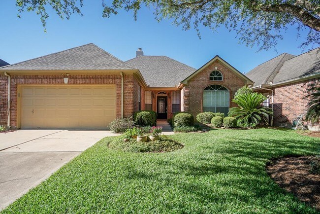 Foto del edificio - 1907 Fantasy Woods Dr