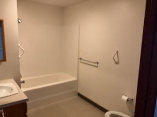 Foto del edificio - 559-599 N. Maple Street - 599-C/60%