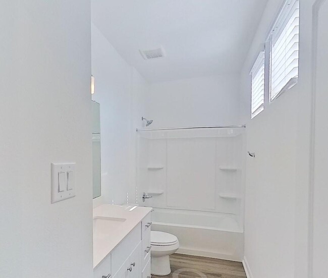 Foto del edificio - 22700 Elyson Falls Dr