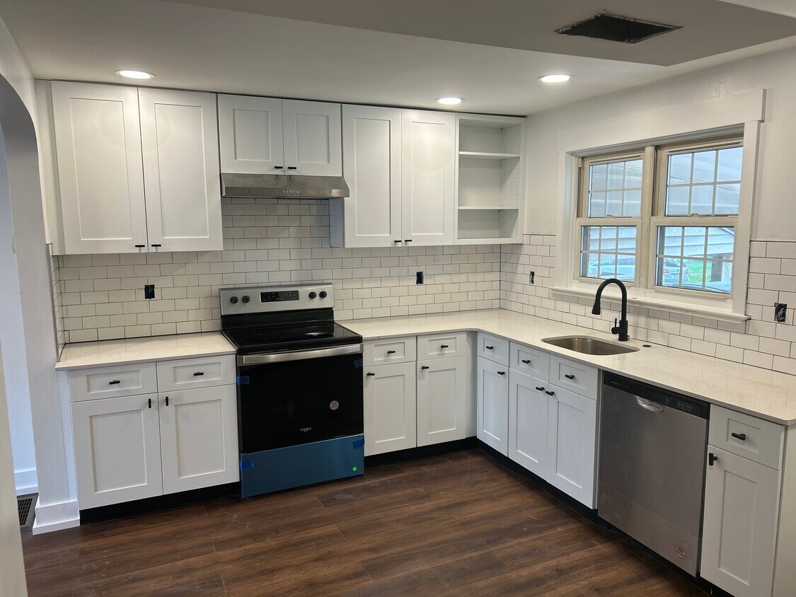 Foto principal - 214 Overlook Rd
