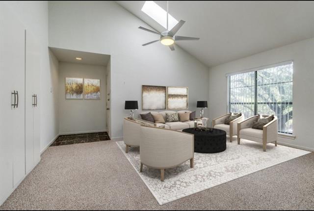 Building Photo - 7525 Holly Hill Dr
