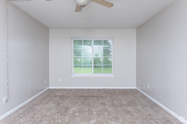 3HAB, 2BA - 1,205 ft² - Fox Run