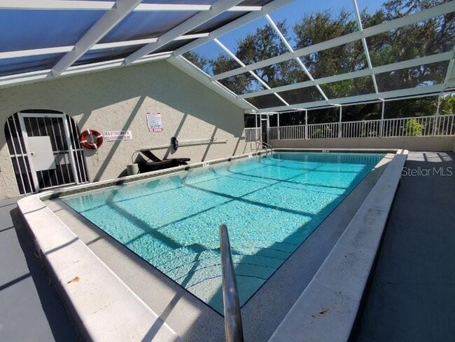 Foto del edificio - 4387 Jackson St