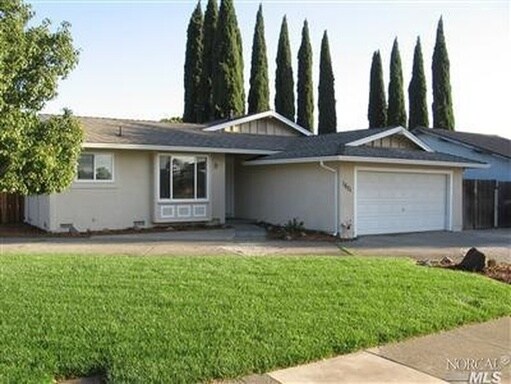 Primary Photo - 1601 California Dr