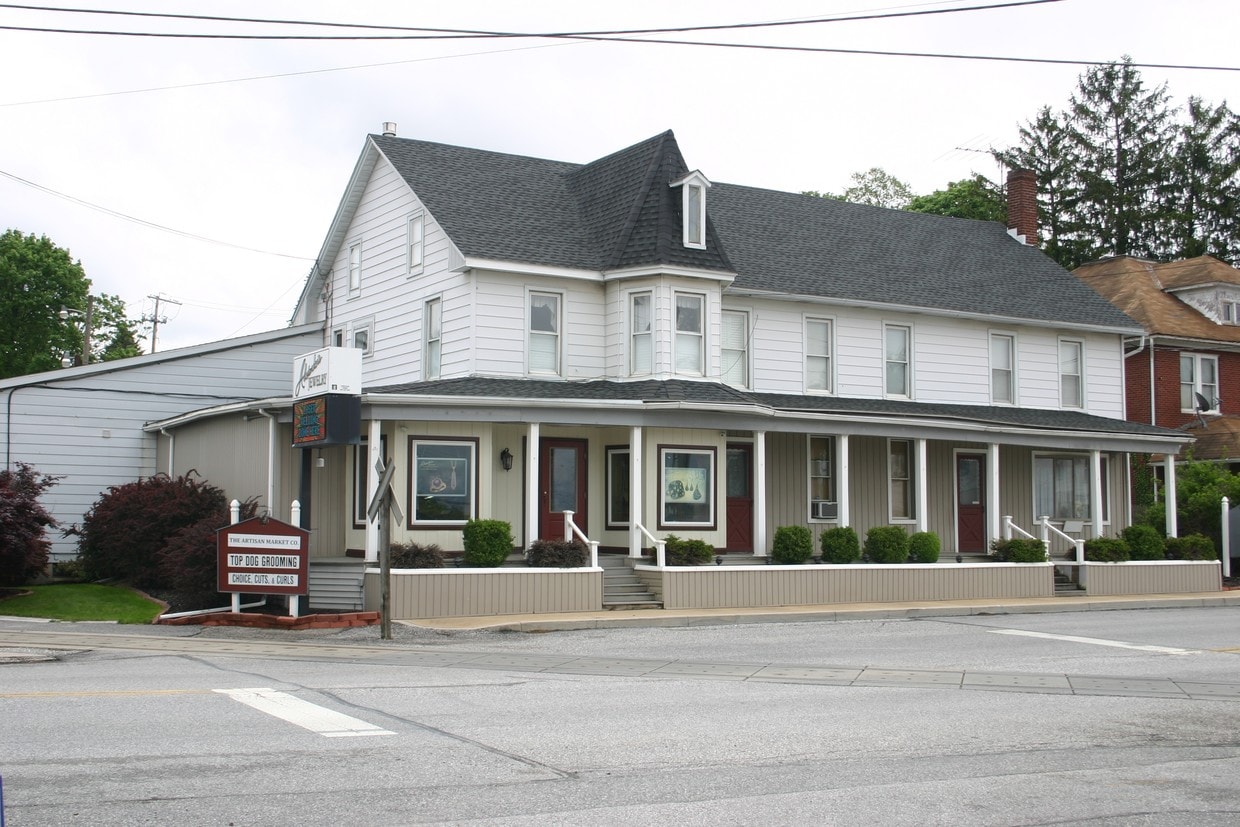 431435 S Main St, Shrewsbury, PA 17361 Apartments in Shrewsbury, PA