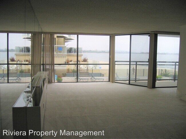 Foto del edificio - 3916 Riviera Dr