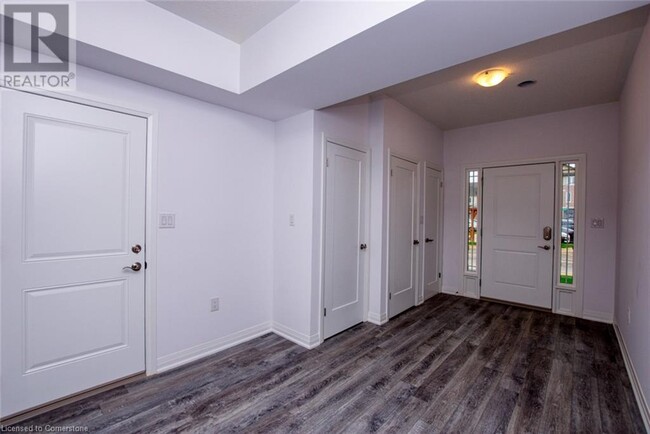 Building Photo - 48 Waterlily Wy