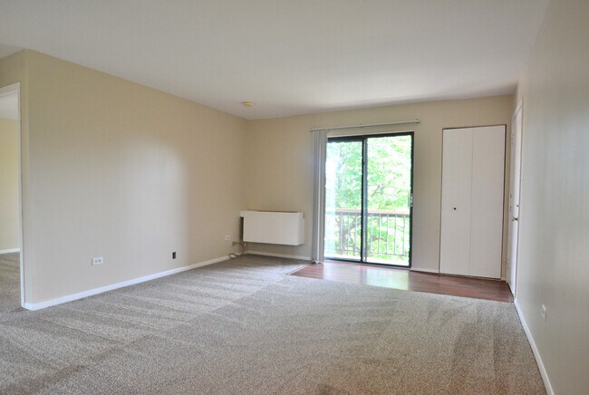 Building Photo - 2213 W Nichols Rd