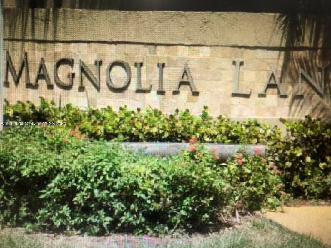 Foto del edificio - 7405 SW 152nd Ave