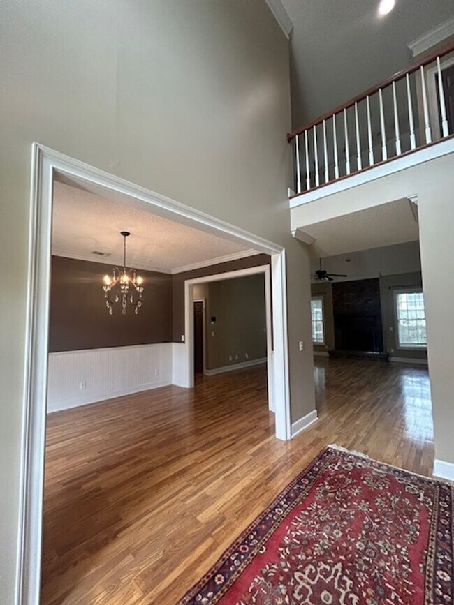 Building Photo - 18 Admiral's Retreat Dr