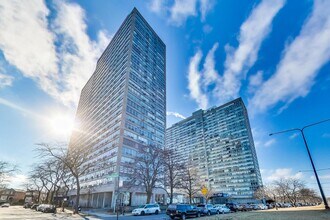 Building Photo - 4800 S Chicago Beach Dr