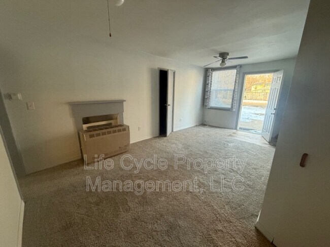 Foto del edificio - 2921 Depot St