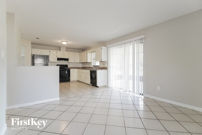 Building Photo - 5418 Britan Dr