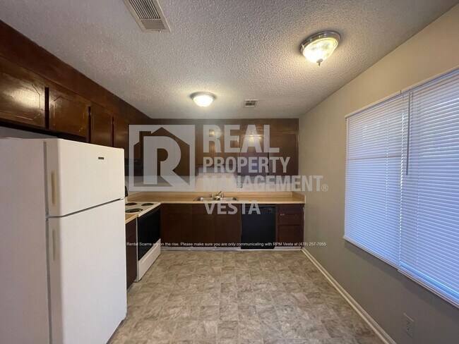 Foto del edificio - 251 Randy Cir