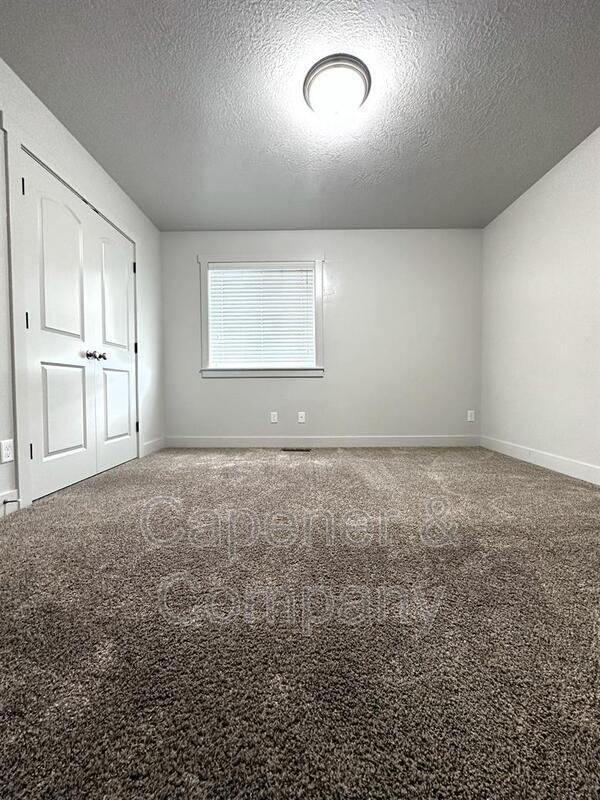 Building Photo - 2661 W 450 N