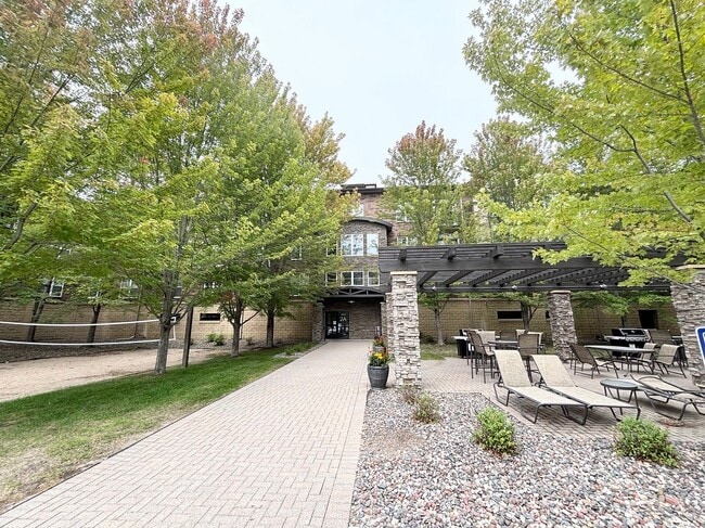 Building Photo - 13570 Technology Dr
