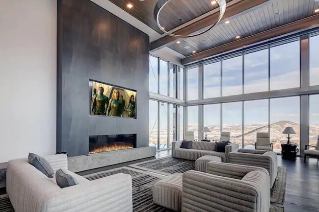 Foto del edificio - 2752 W High Mountain Rd