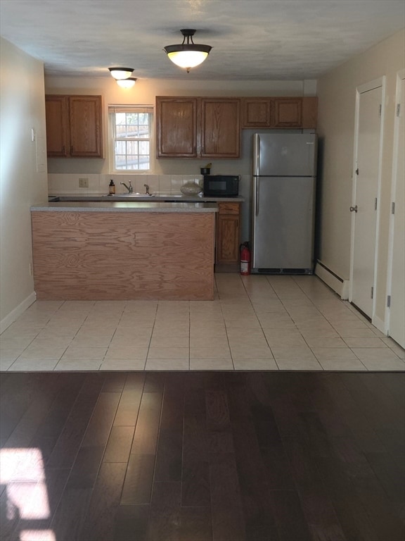 Foto del edificio - 25 Arlington Rd