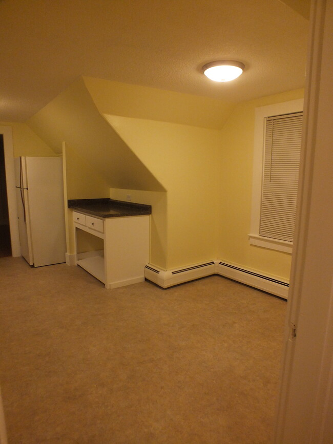 Kitchen - 257 Roxbury St