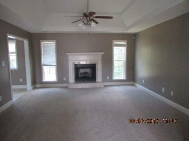 Building Photo - 224 Southern Ln