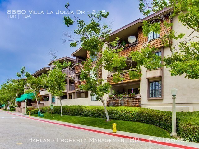 Foto del edificio - 8860 Villa La Jolla Dr