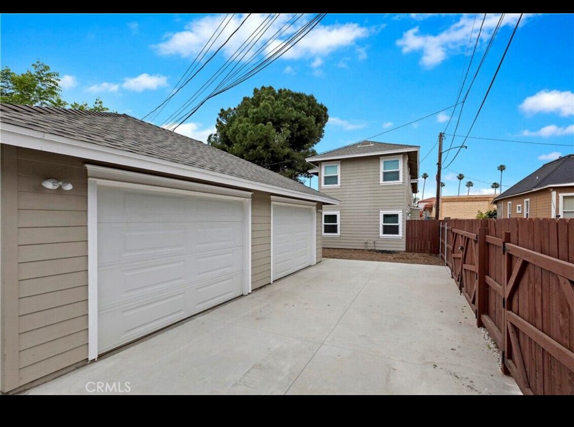 Building Photo - 4062 9th St