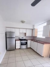 Building Photo - 5966 SW 68th St