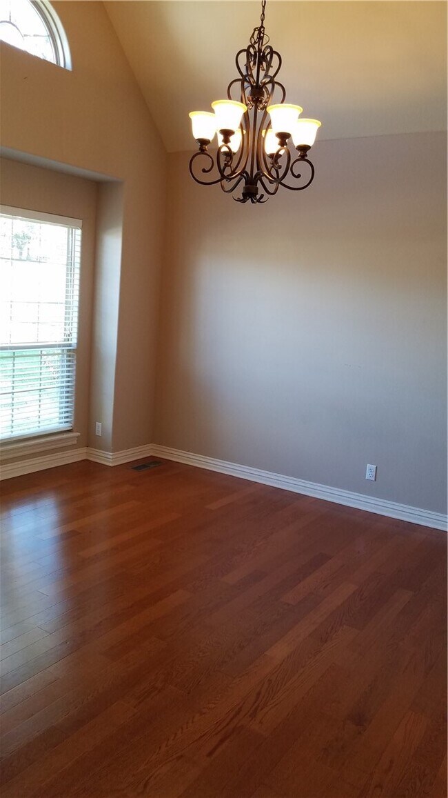 Foto del edificio - 6136 W Knoll View Way