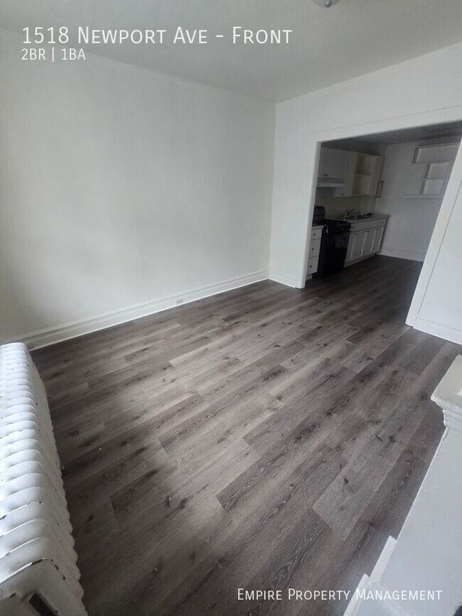 Foto del edificio - 1518 Newport Ave